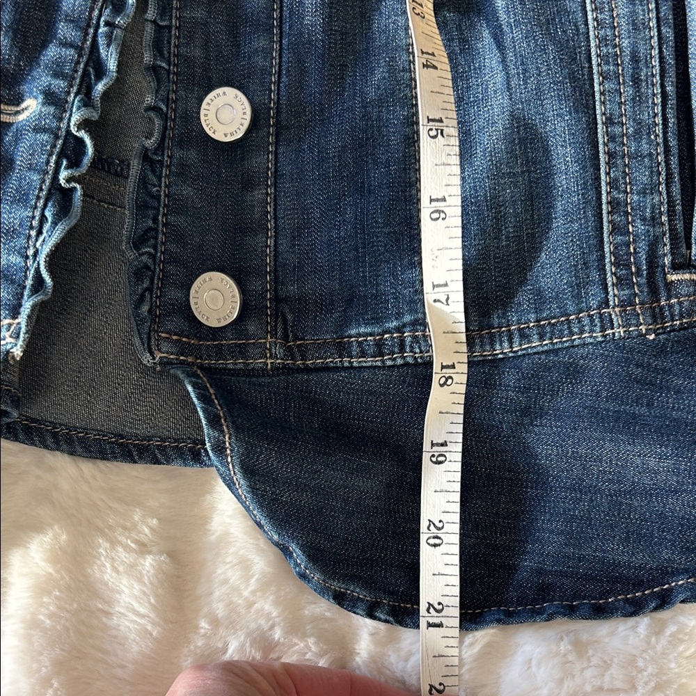 White House Black Market Women's Denim Jacket Fitted Silhouette Size 6 - Picture 7 of 10